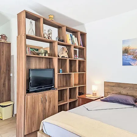 Apartment Monte By Interhome Umag
